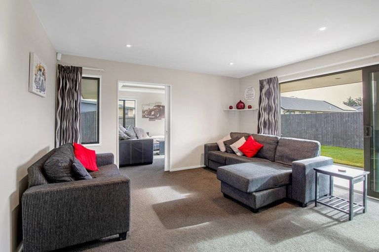 Photo of property in 5b Malory Way, Rolleston, 7614