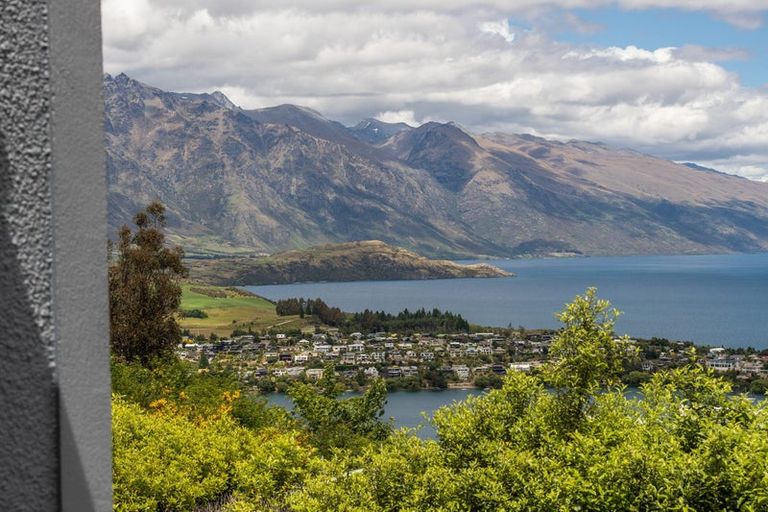 Photo of property in 5a London Lane, Queenstown, 9300