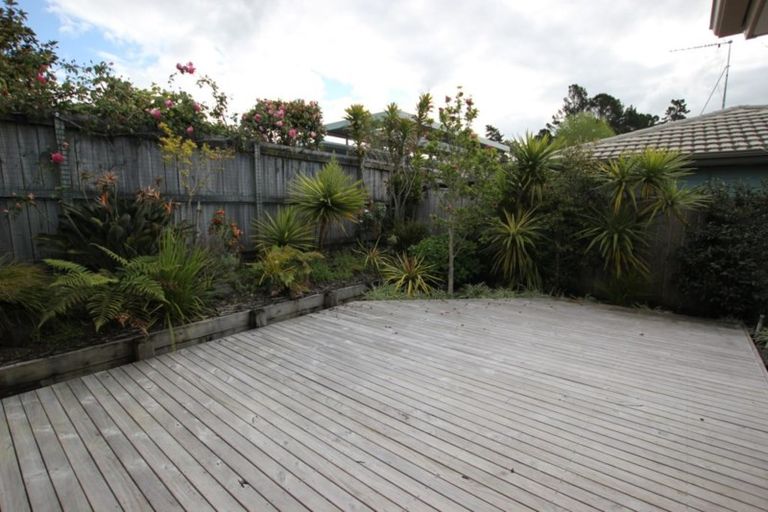Photo of property in 169c Colwill Road, Massey, Auckland, 0614