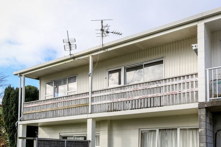 Photo of property in 6 Davies Lane, New Plymouth, 4310