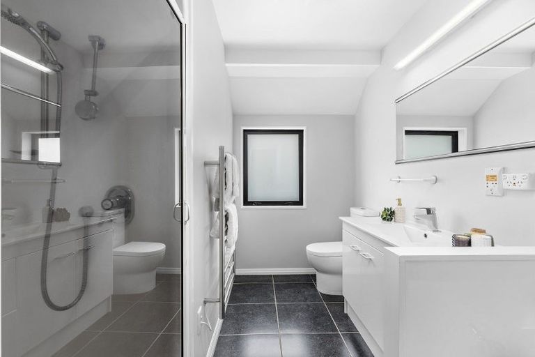 Photo of property in 18a Treasure Grove, Hataitai, Wellington, 6021