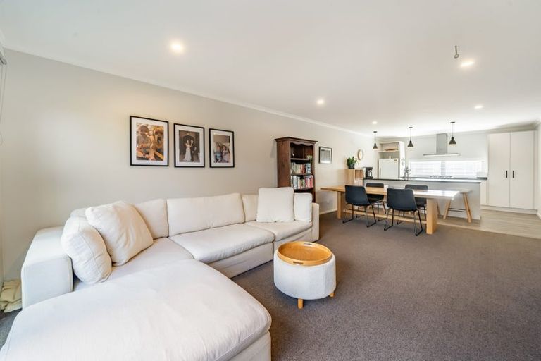 Photo of property in 48 Pateke Drive, Kenepuru, Porirua, 5022