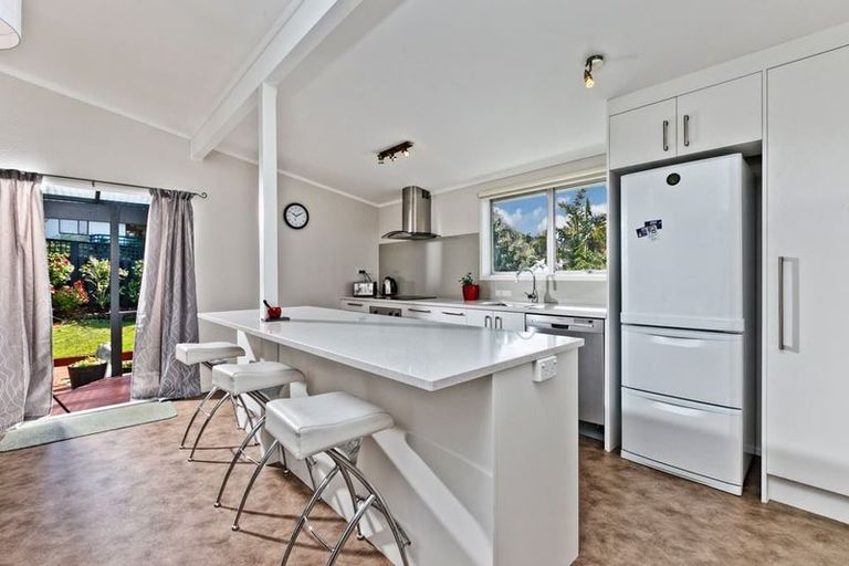 Photo of property in 188 Glamorgan Drive, Torbay, Auckland, 0630