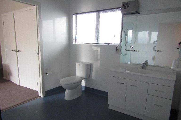 Photo of property in 200 Tamamutu Street, Taupo, 3330