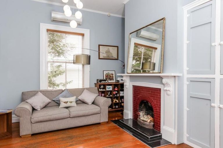 Photo of property in 7 Kowhai Street, Helensville, 0800