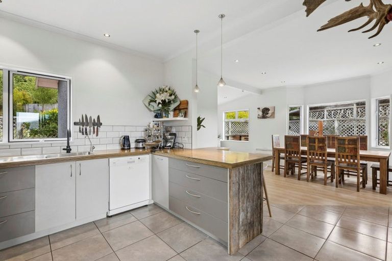 Photo of property in 152 Doctors Point Road, Waitati, 9085