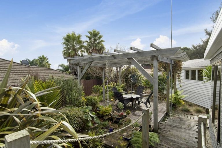 Photo of property in 73 James Cook Drive, Welcome Bay, Tauranga, 3112