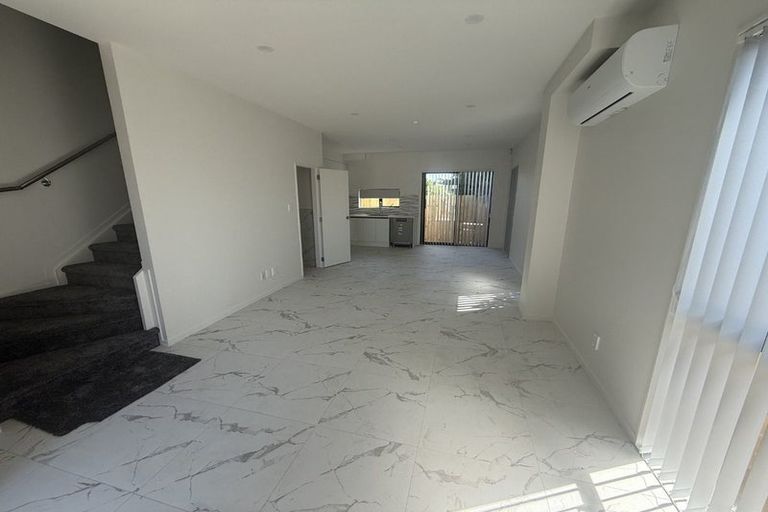 Photo of property in 32b Cape Road, Mangere, Auckland, 2022