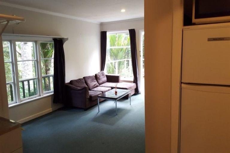 Photo of property in 231 Konini Road, Titirangi, Auckland, 0604