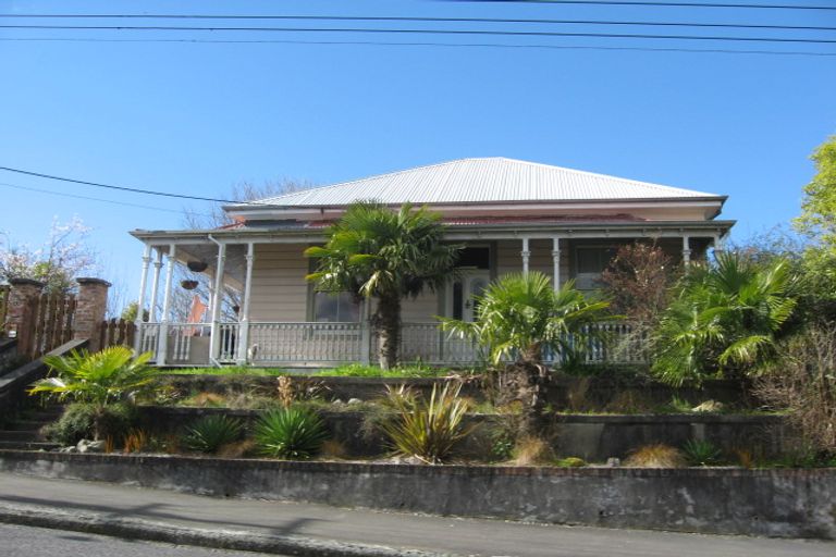 Photo of property in 49 Kenilworth Street, Waipawa, 4210