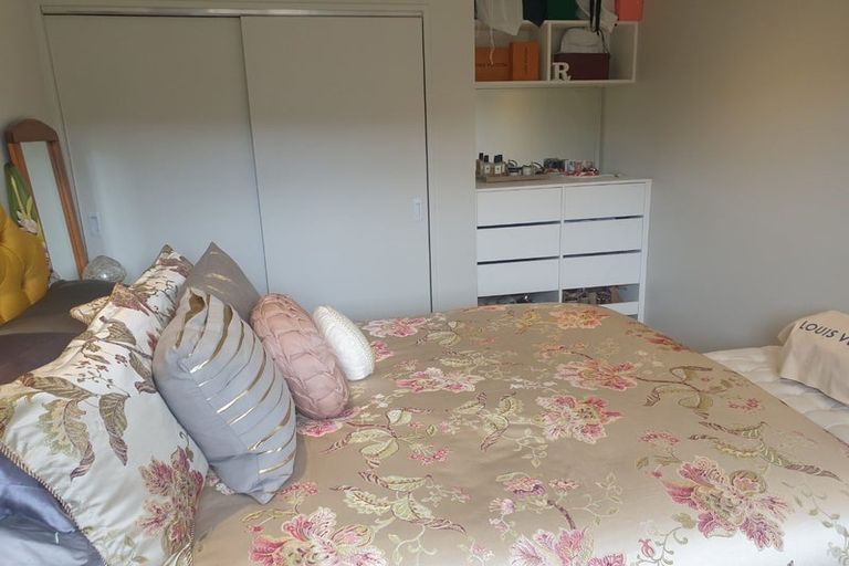 Photo of property in Nouvo Apartments, 5i/21 Rugby Street, Mount Cook, Wellington, 6021