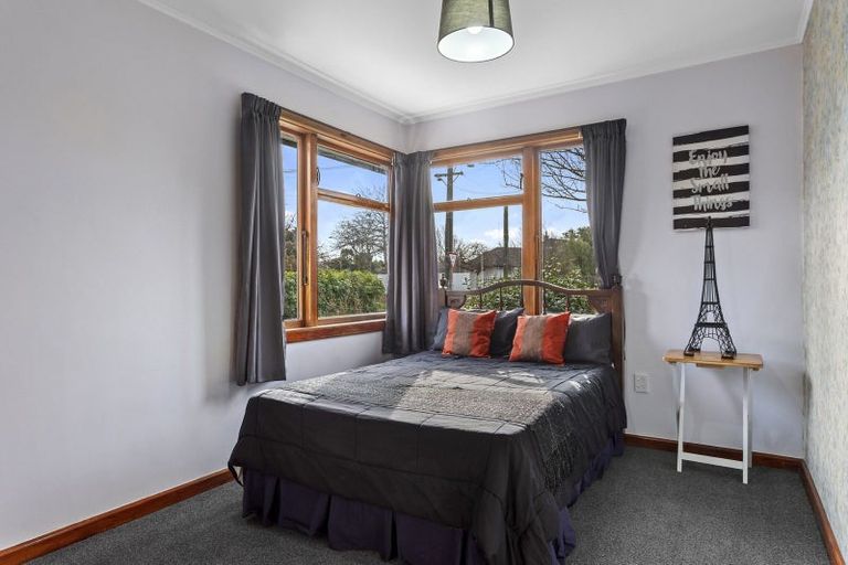Photo of property in 17 Worthy Street, Ilam, Christchurch, 8041