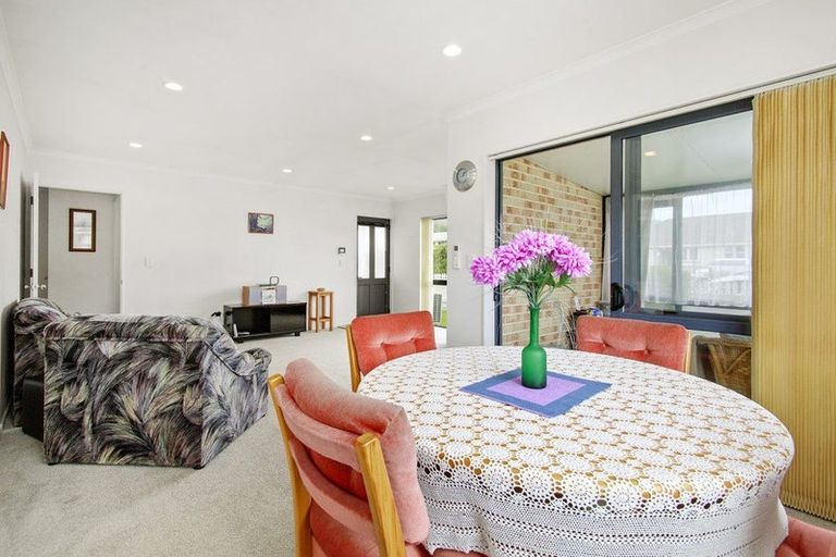 Photo of property in 1 Elena Place, Welcome Bay, Tauranga, 3112
