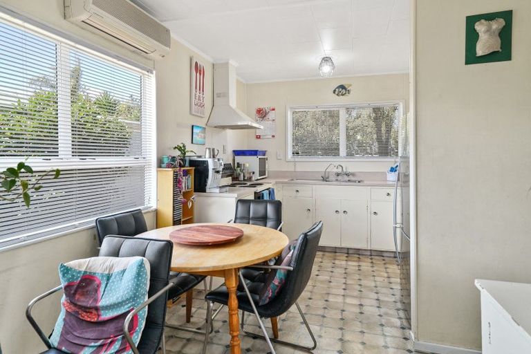 Photo of property in 2/61 Leicester Street, Stoke, Nelson, 7011