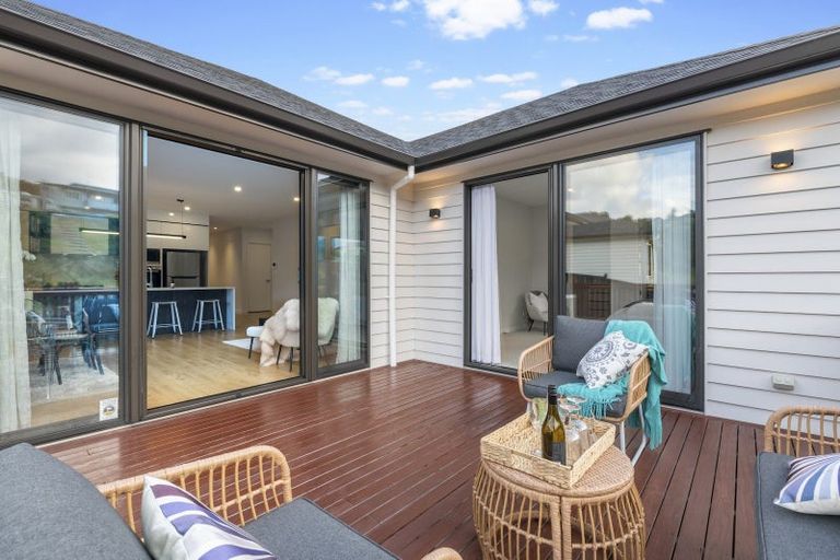 Photo of property in 24 Kahu Close, Orewa, 0931