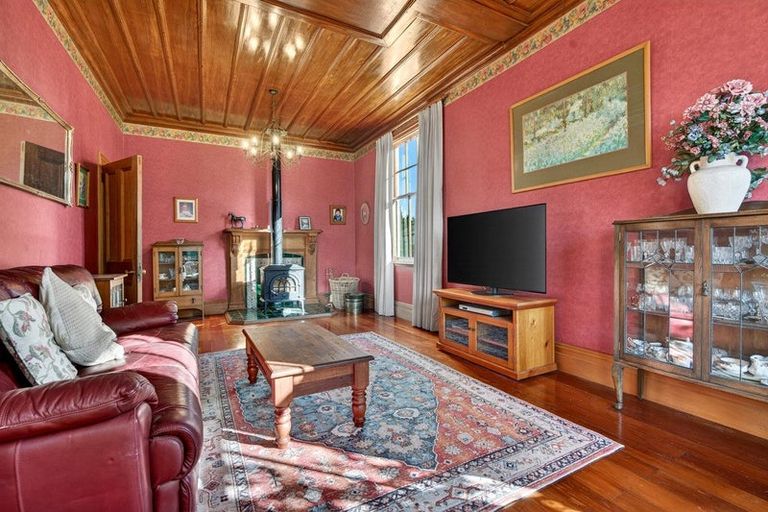 Photo of property in 52 Longwood Road, South Featherston, Featherston, 5771