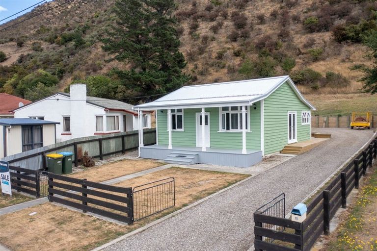 Photo of property in 13 Smith Street, Roxburgh, 9500