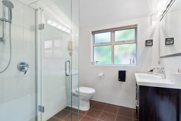 Photo of property in 58 Memorial Drive, Hamilton East, Hamilton, 3216