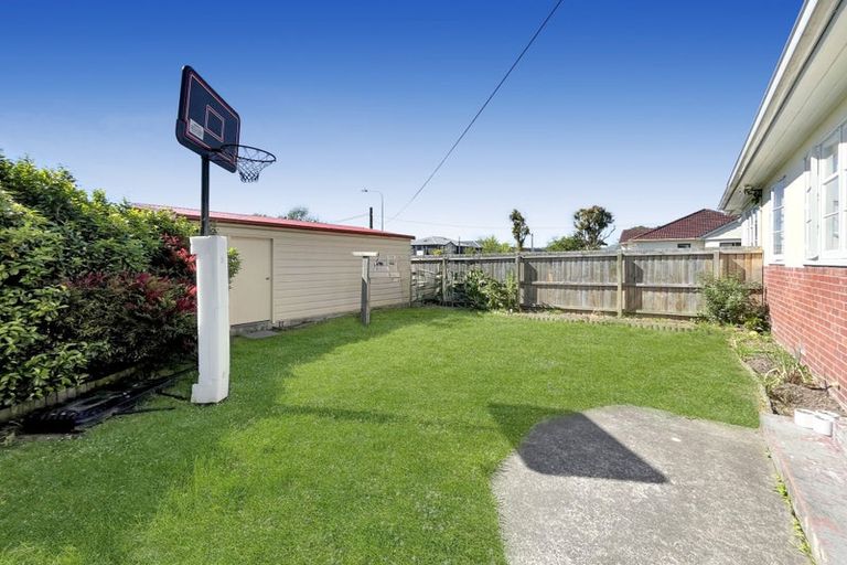 Photo of property in 37a Wainui Street, Riccarton, Christchurch, 8041
