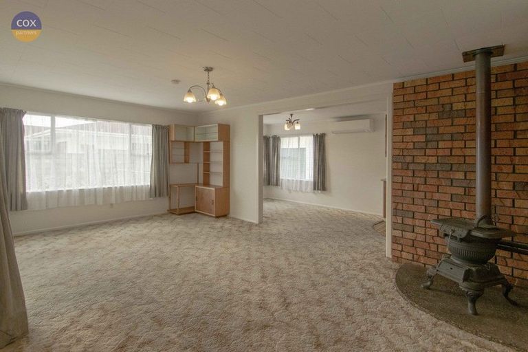 Photo of property in 19 Fife Crescent, Tamatea, Napier, 4112