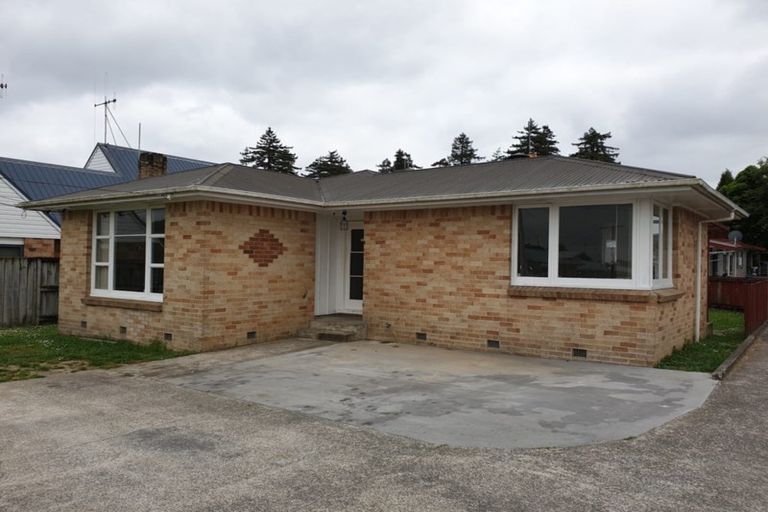 Photo of property in 6 Inverness Avenue, Hamilton East, Hamilton, 3216