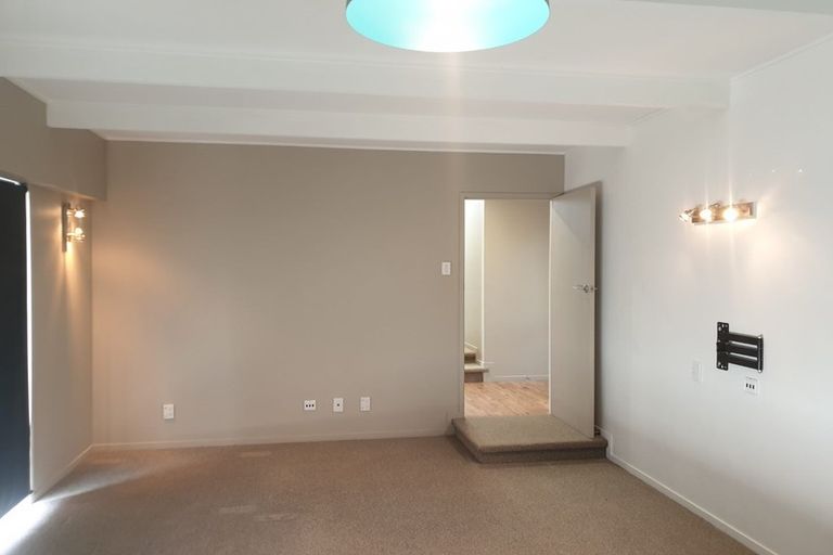 Photo of property in 4 Leonard Place, Dinsdale, Hamilton, 3204