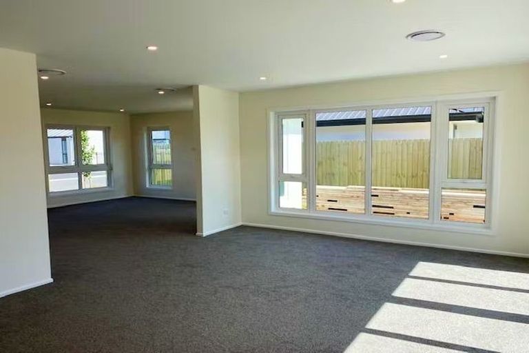 Photo of property in 19a Lewis Crescent, Rolleston, 7614