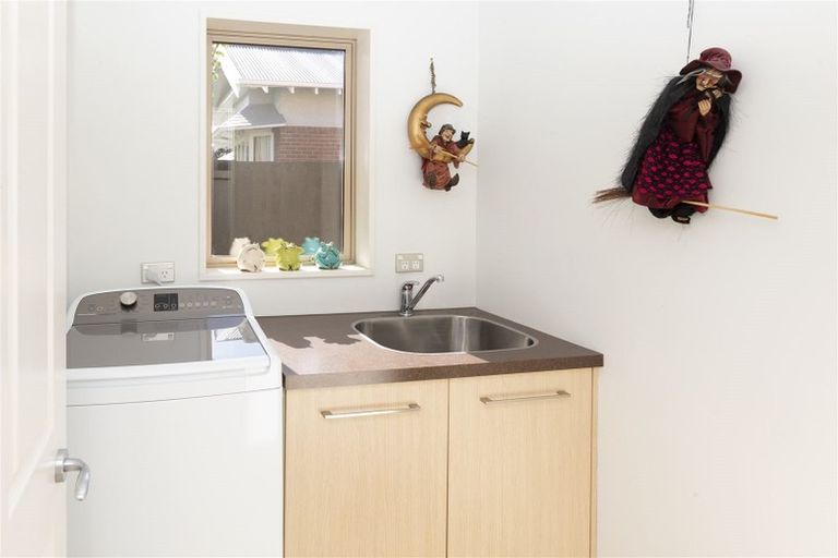 Photo of property in 1 Fieldstone Lane, Spreydon, Christchurch, 8024