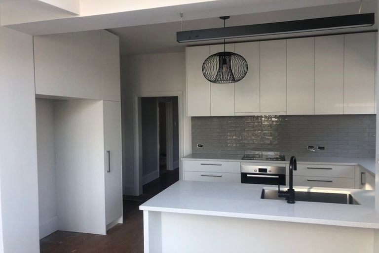 Photo of property in 26 Gamblins Road, Saint Martins, Christchurch, 8022