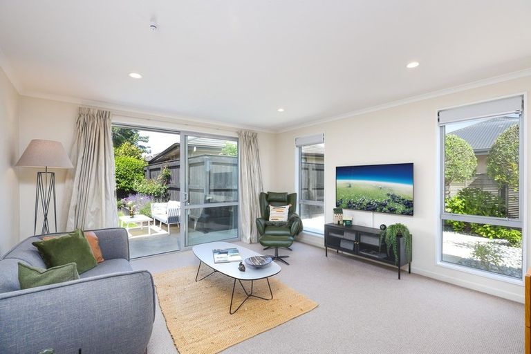 Photo of property in 8 Holly Way, Tahunanui, Nelson, 7011