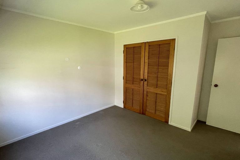 Photo of property in 3 Halder Place, Torbay, Auckland, 0632