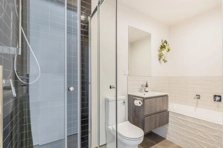 Photo of property in 37 Treloar Crescent, Hobsonville, Auckland, 0616