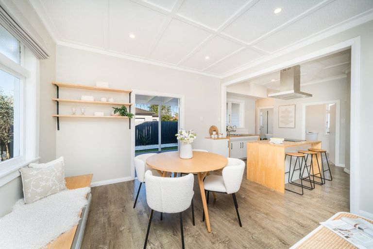 Photo of property in 37 Miro Street, Takaro, Palmerston North, 4410