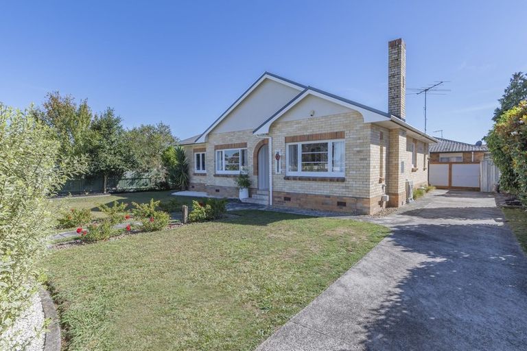 Photo of property in 2 Gibson Road, Tuakau, 2121