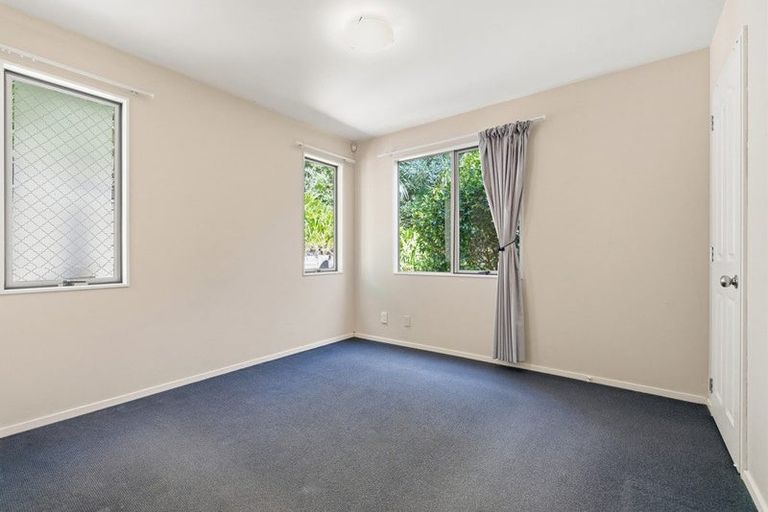 Photo of property in 41a Palliser Lane, Browns Bay, Auckland, 0632