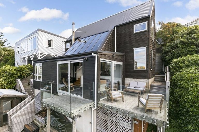 Photo of property in 1 Akautangi Way, Hataitai, Wellington, 6021