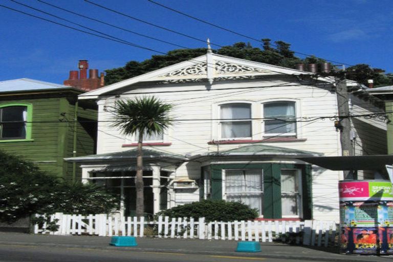 Photo of property in 8 Russell Terrace, Newtown, Wellington, 6021