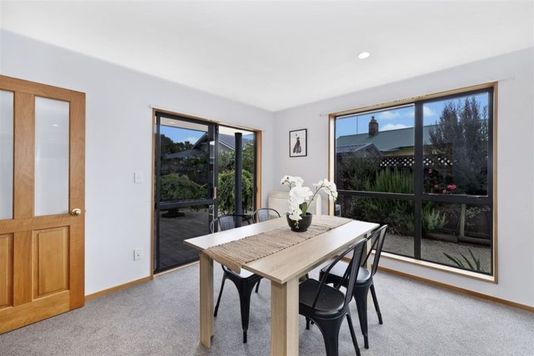 Photo of property in 16 Cardiff Avenue, Somerfield, Christchurch, 8024
