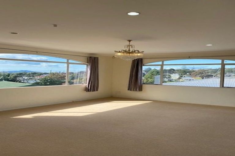 Photo of property in 39a Lingfield Street, Glenfield, Auckland, 0629