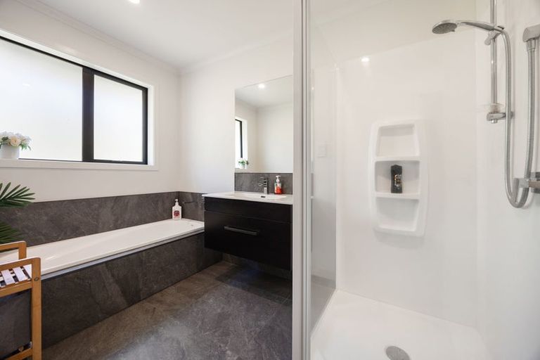 Photo of property in 2 Moule Street, Kihikihi, Te Awamutu, 3800