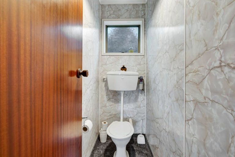 Photo of property in 8 Rewa Street, Inglewood, 4330