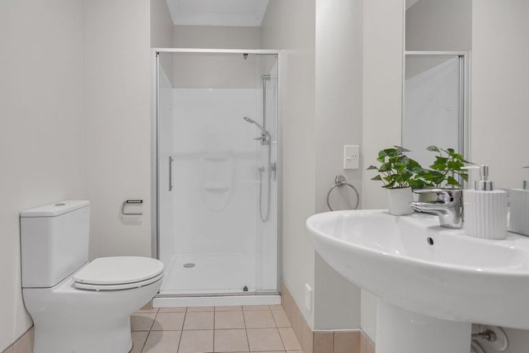 Photo of property in 7/44 Carlos Drive, Flat Bush, Auckland, 2016