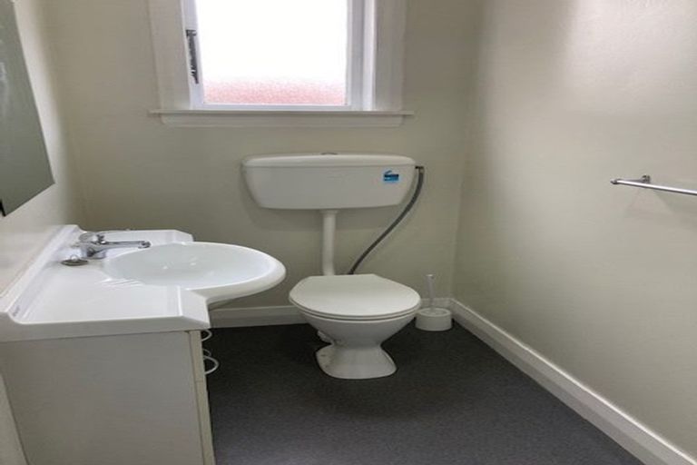 Photo of property in 23 Tinakori Road, Thorndon, Wellington, 6011