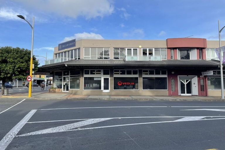 Photo of property in 3/107 Great South Road, Papakura, Auckland, 2110