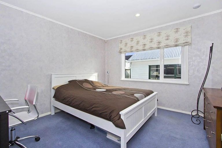 Photo of property in 938 High Street, Avalon, Lower Hutt, 5011
