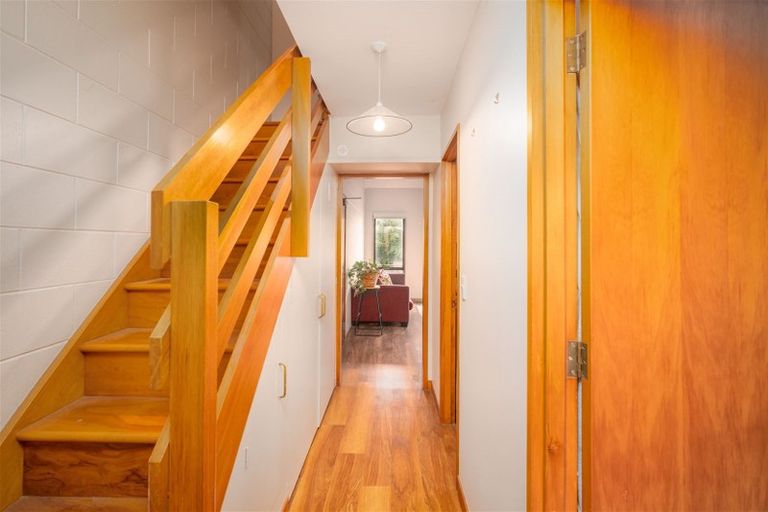 Photo of property in 2/164 Kilmore Street, Christchurch Central, Christchurch, 8013