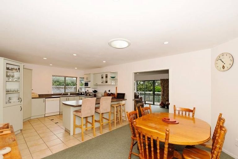 Photo of property in 151e Colwill Road, Massey, Auckland, 0614