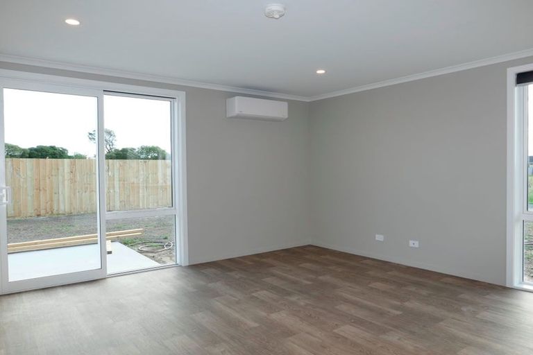 Photo of property in 10 Hapeta Street, Otaki, 5512