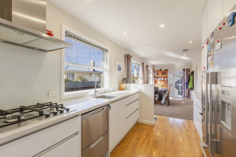 Photo of property in 7 Avon Terrace, Taradale, Napier, 4112