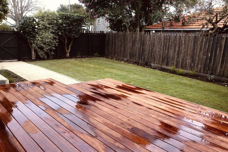 Photo of property in 28 Clyde Road, Upper Riccarton, Christchurch, 8041